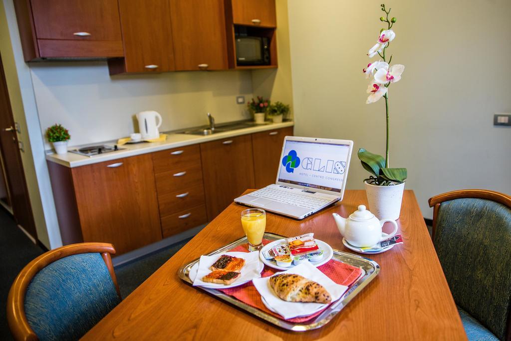 Hotel Glis San Mauro Torinese Ngoại thất bức ảnh