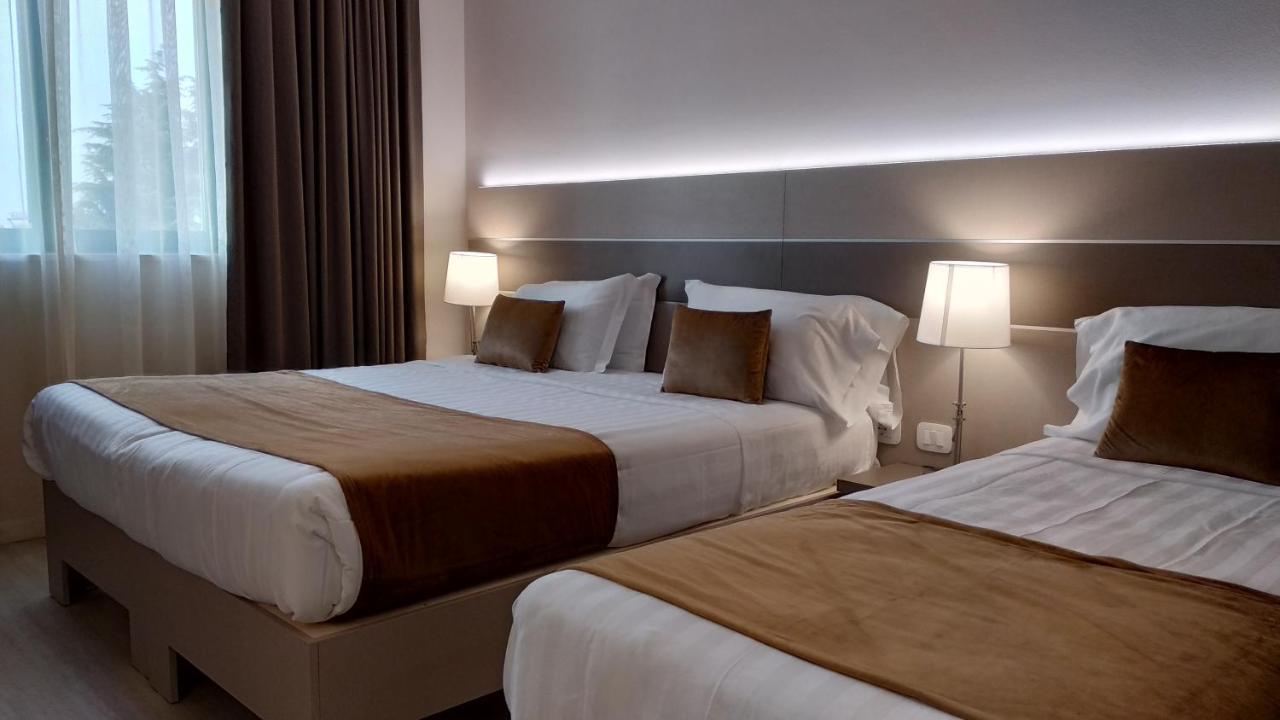 Hotel Glis San Mauro Torinese Ngoại thất bức ảnh